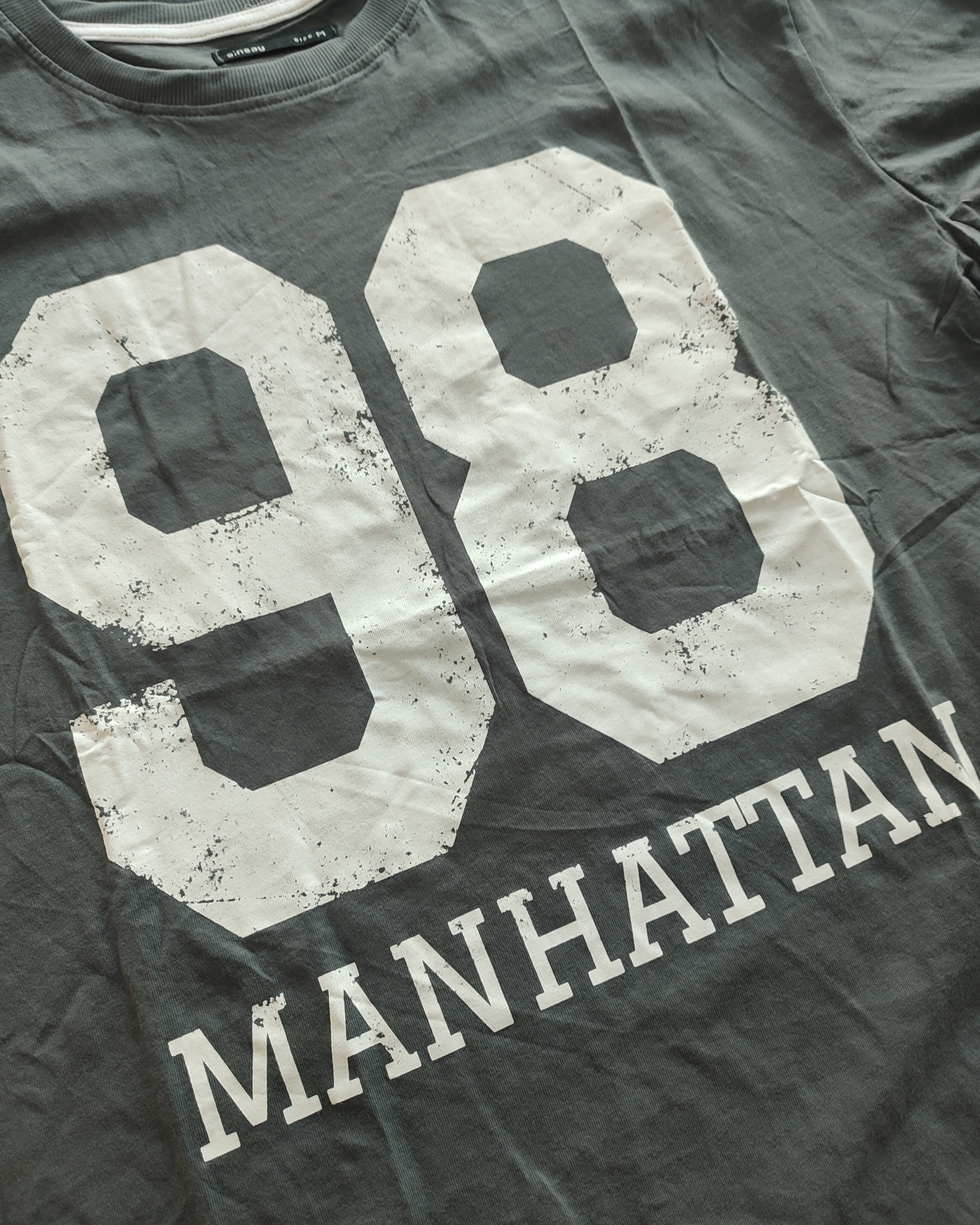 تیشرت اورسایز طرح 98 Manhattan | طوسی وینتیج